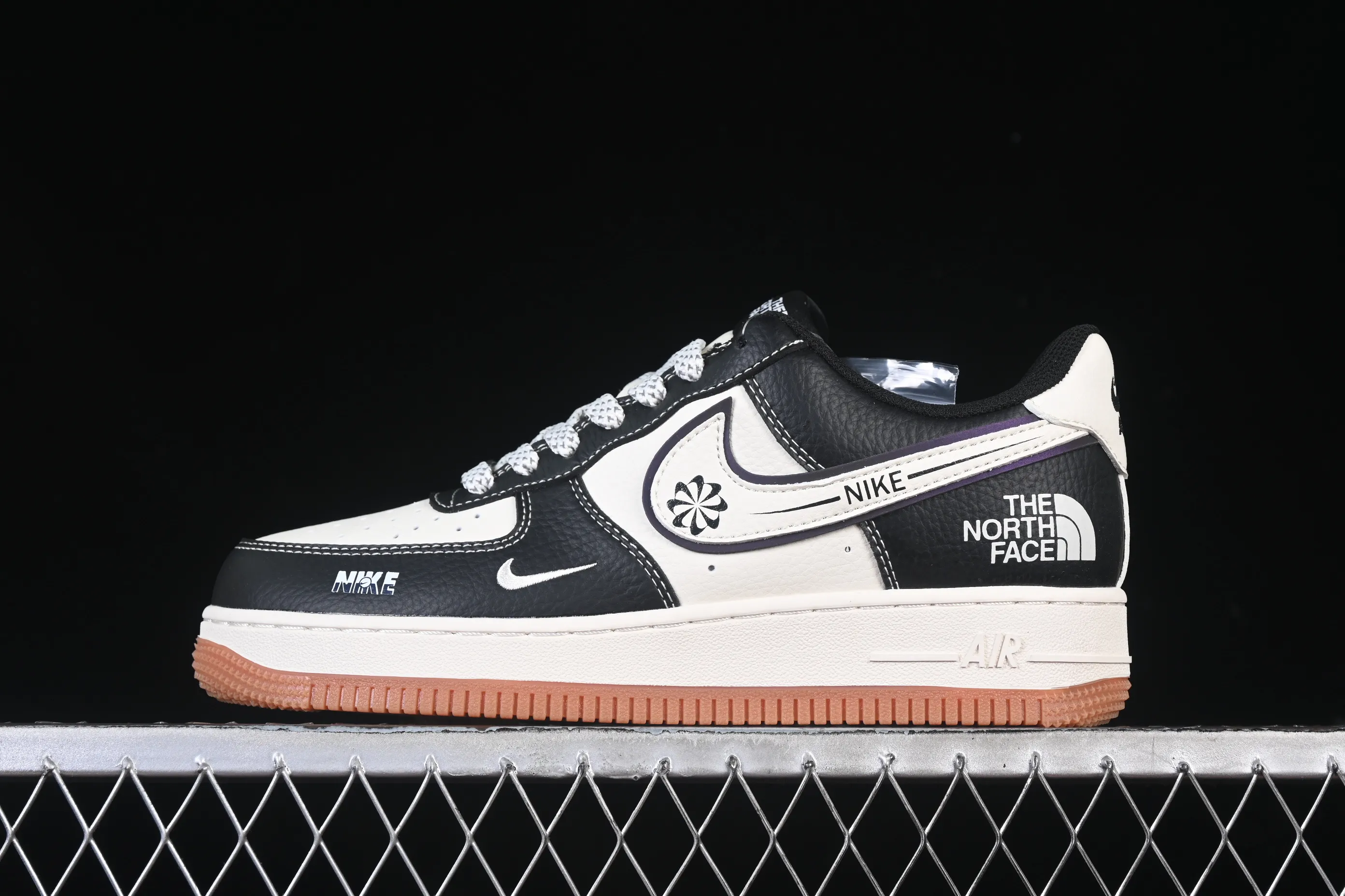 All categories Nk Air Force 1 Air Force series Nk Air Force 1 Low Air Force low top Nike Air Force 1'07 Low North Face co-branded beige raw rubber Air Force 1 low top casual sneakers SM6188-114